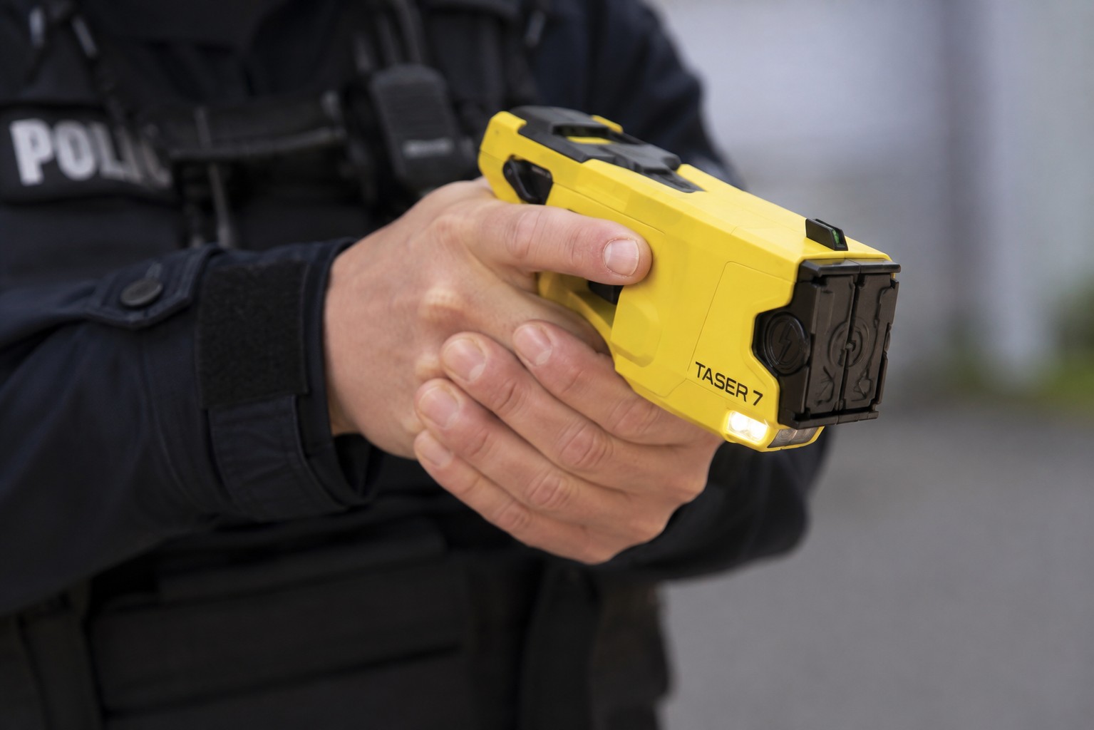 WÖRTH: Polizei setzt Taser bei Einsatz in der Johann-Strauß-Straße ein