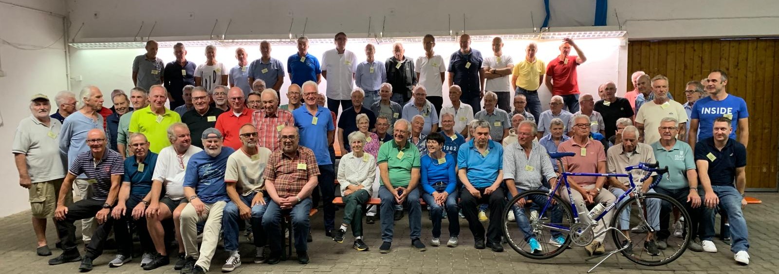 Hatzenbühl: Radsport-Legenden feiern großes Wiedersehen in der Südpfalz