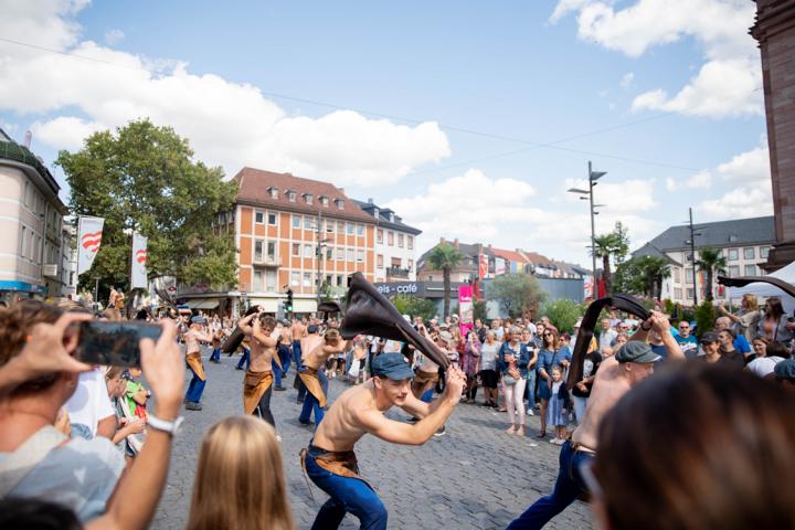 Backfischfest von der Sonne verwöhnt