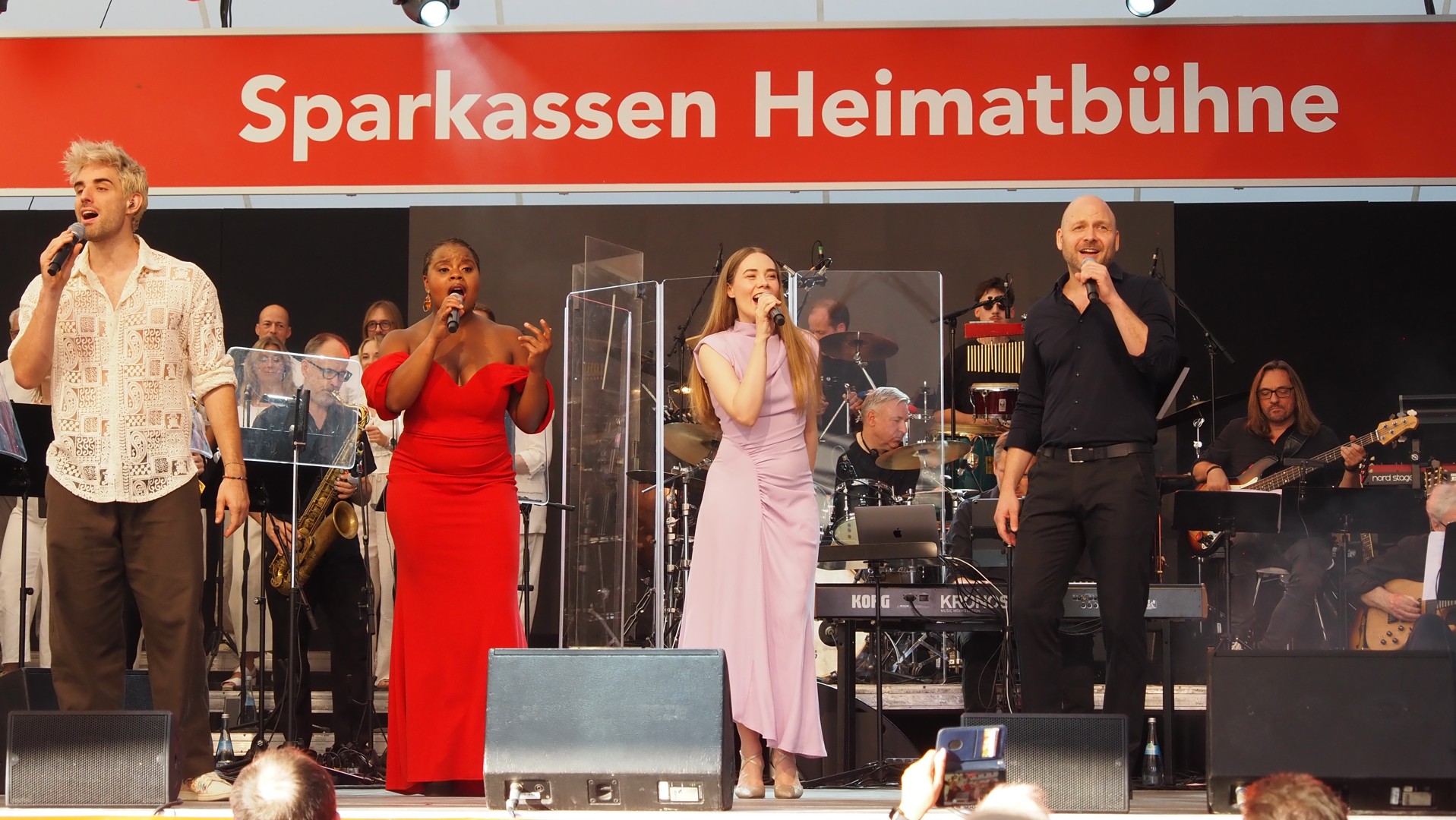 Ellwangen: Mitreißende Musical Night auf der Landesgartenschau mit Kristina Love, Judith Caspari, Philipp Büttner und David Arnsperger am 08.08.2026 begeisterte Tausende