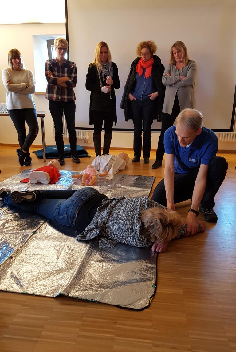 2018 03 07 Verwaltung Schulung Erste Hilfe Bild 1