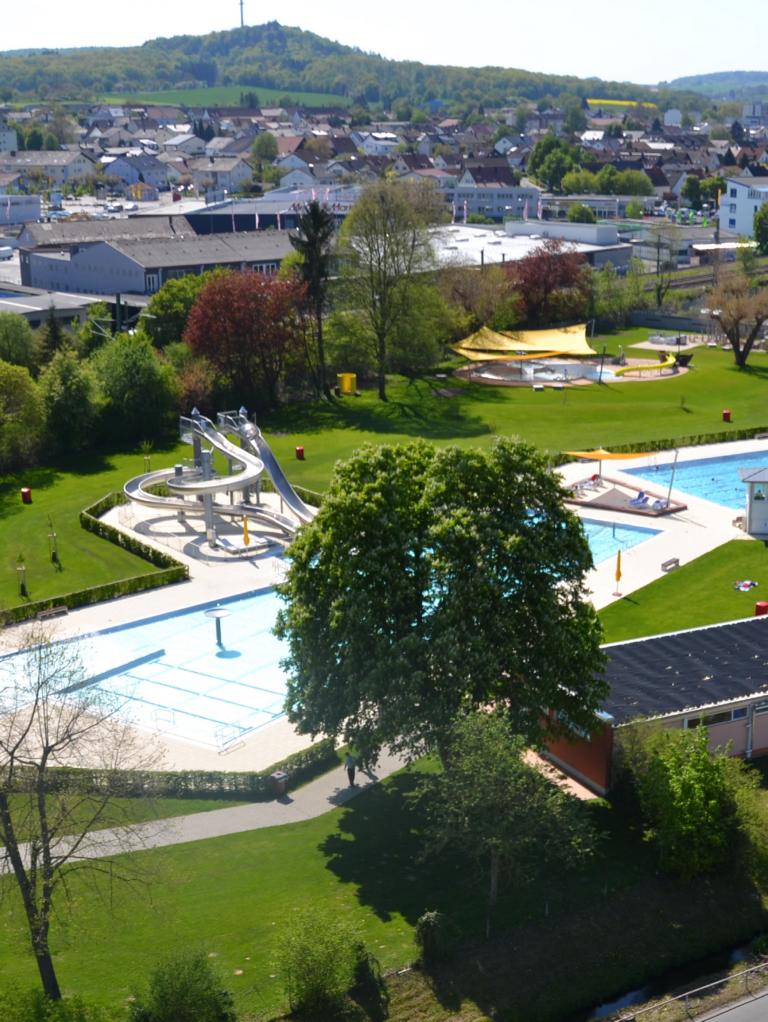 Freibad Sinsheim Luftbild 4 Mai 2016