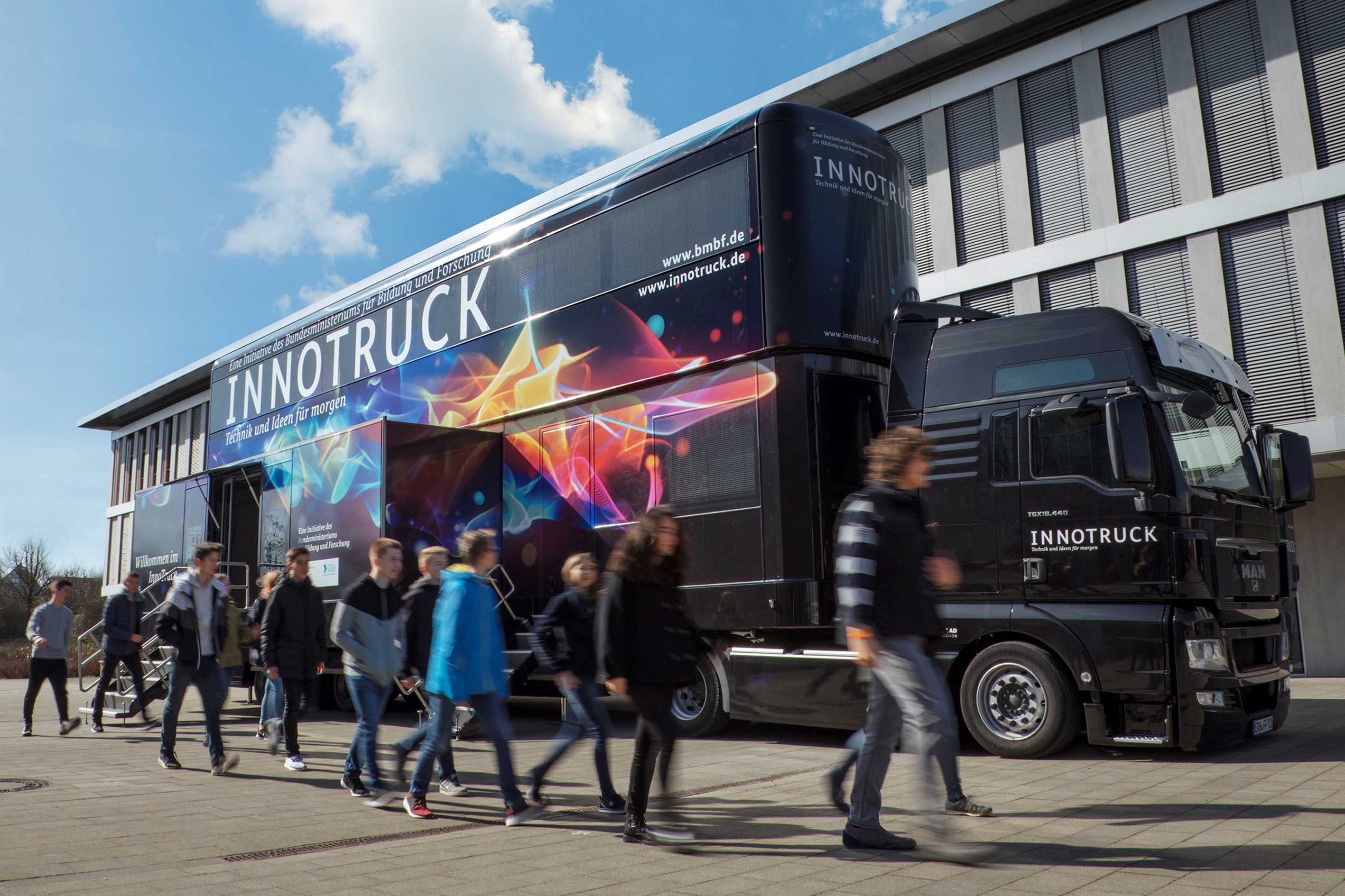 jobsforfuture-mannheim JobsforFutureInnoTruck05FotoBMBF