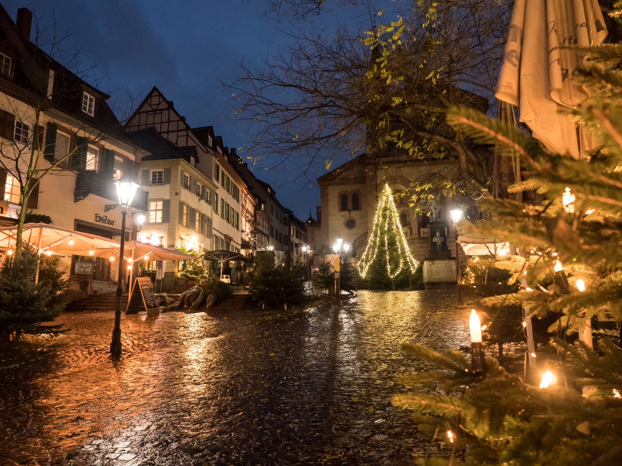 02 Weihnachtsmarktplatz fux