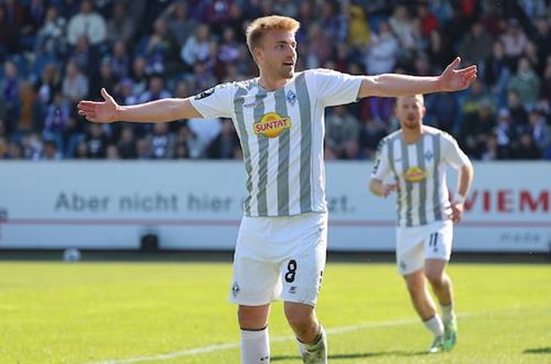 (Foto: PIX/M.Ruffler) Zweifacher Torschütze für den SV Waldhof - Fridolin Wagner mto 230422 136122 Copy